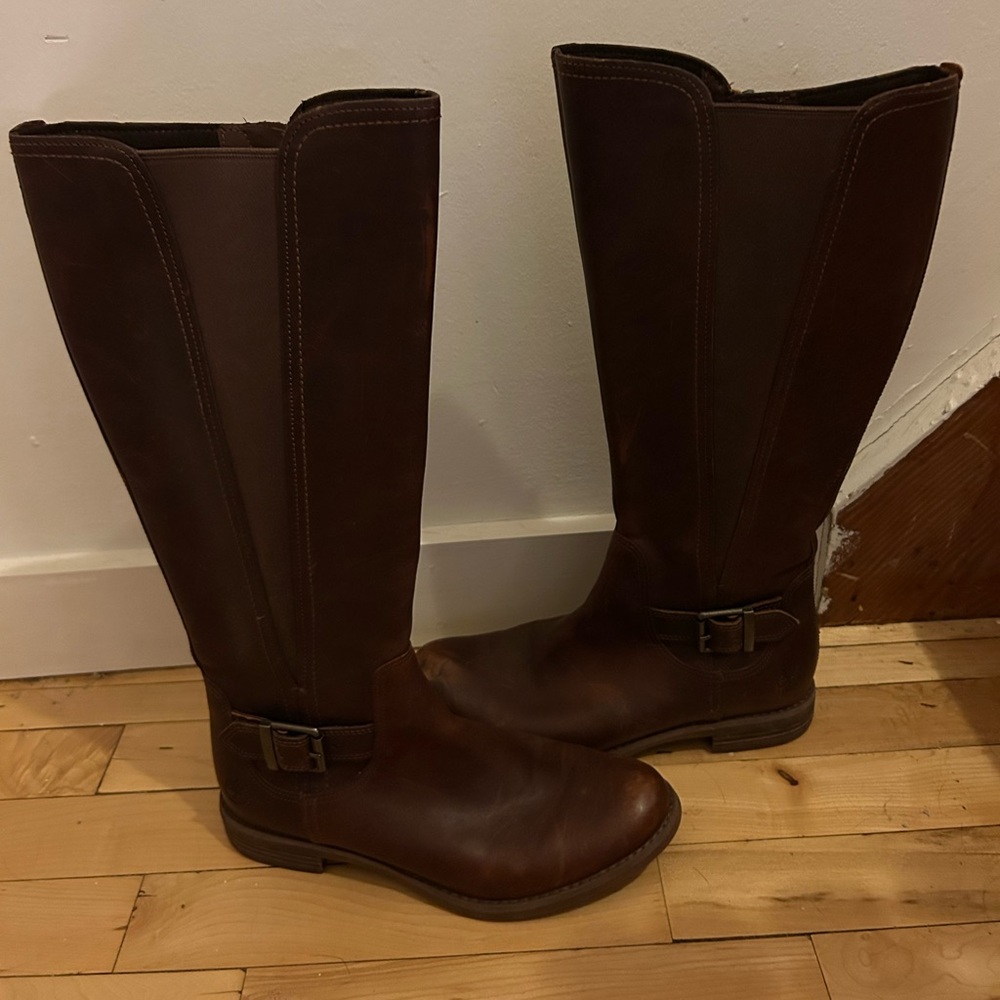 Timberland Women's Savin Hill Tall Boot Size US 7.5 EU 38.5